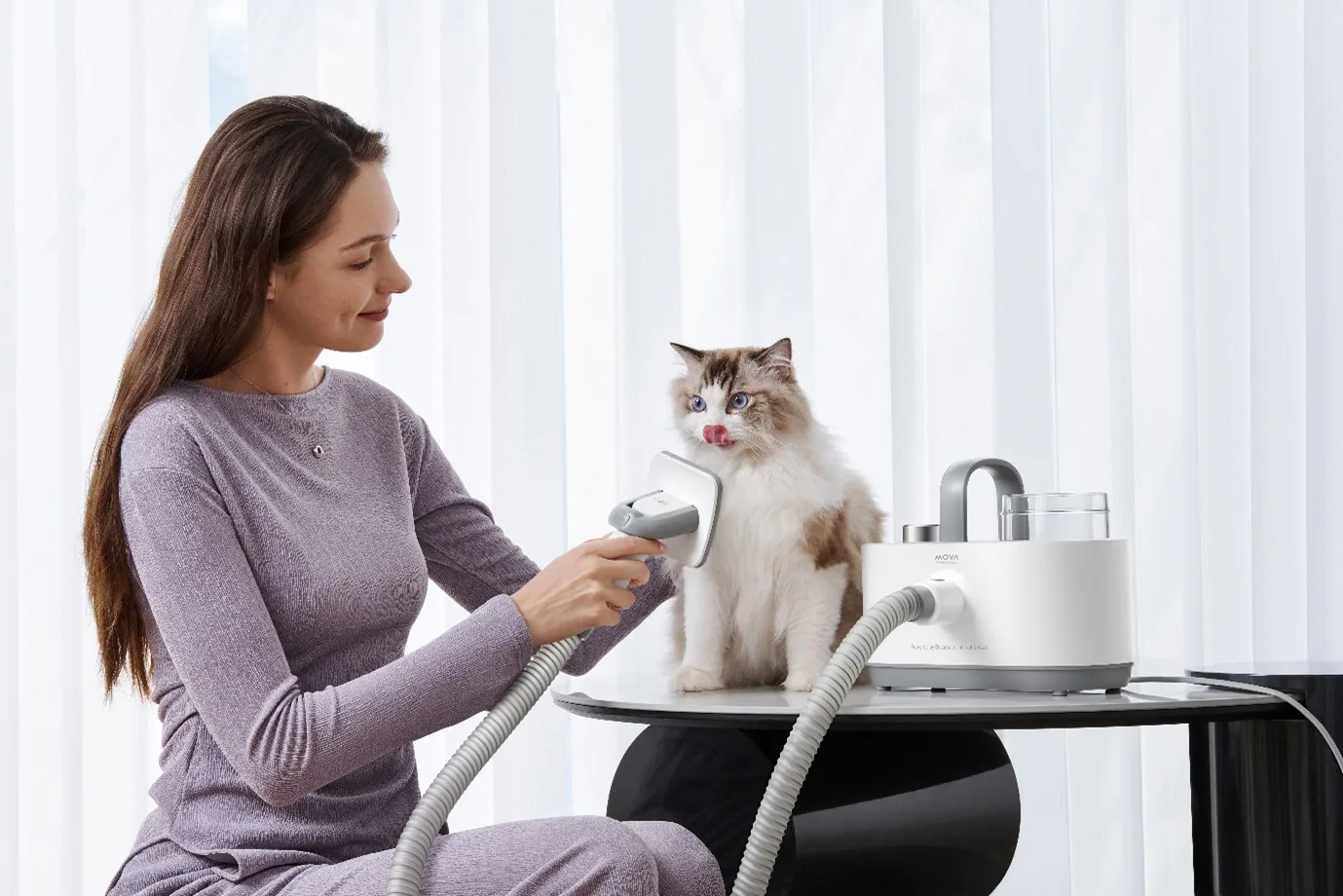 Mova wyprzedza Black Friday 2025! Sprawdź co oferuje Promocje Mova z okacji Black Friday 2025. Na zdjęciu MOVA G1 Pro.