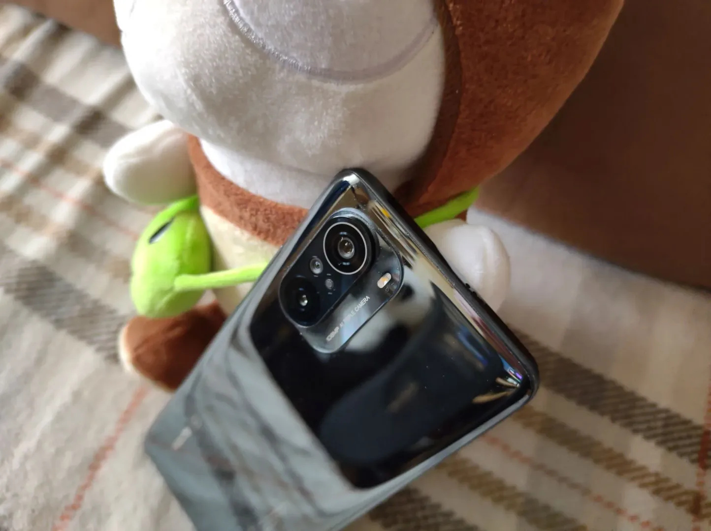 Masz smartfon Xiaomi z Android 15? Zapomnij o aktualizacji! Smartfon Xiaomi z Android 15. Fot.: Tymoteusz Nowak.