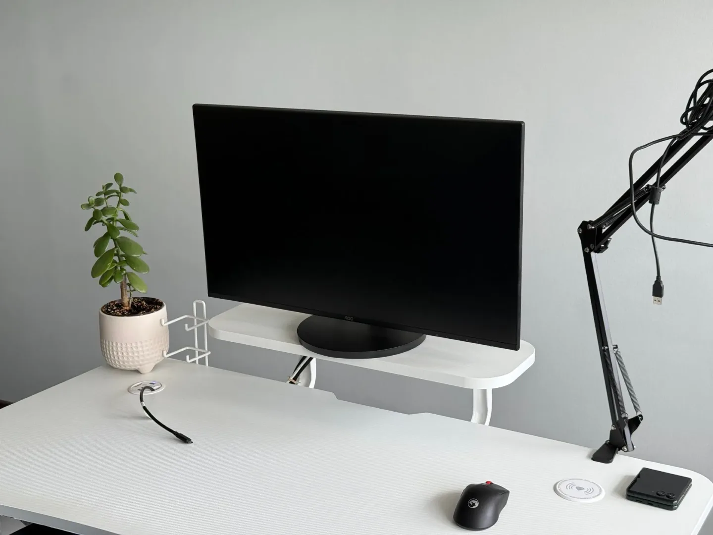 Test AOC Q27B3CF2 - monitor do domu i biura w dobrej cenie Test AOC Q27B3CF2 - monitor do domu i biura.