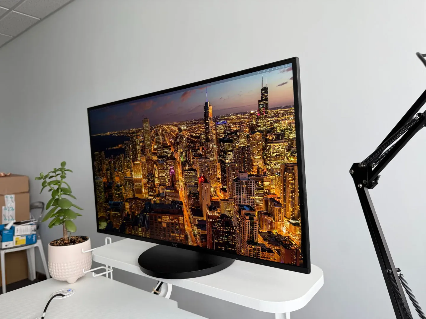 Test AOC Q27B3CF2 - monitor do domu i biura w dobrej cenie Test AOC Q27B3CF2 - monitor do domu i biura.