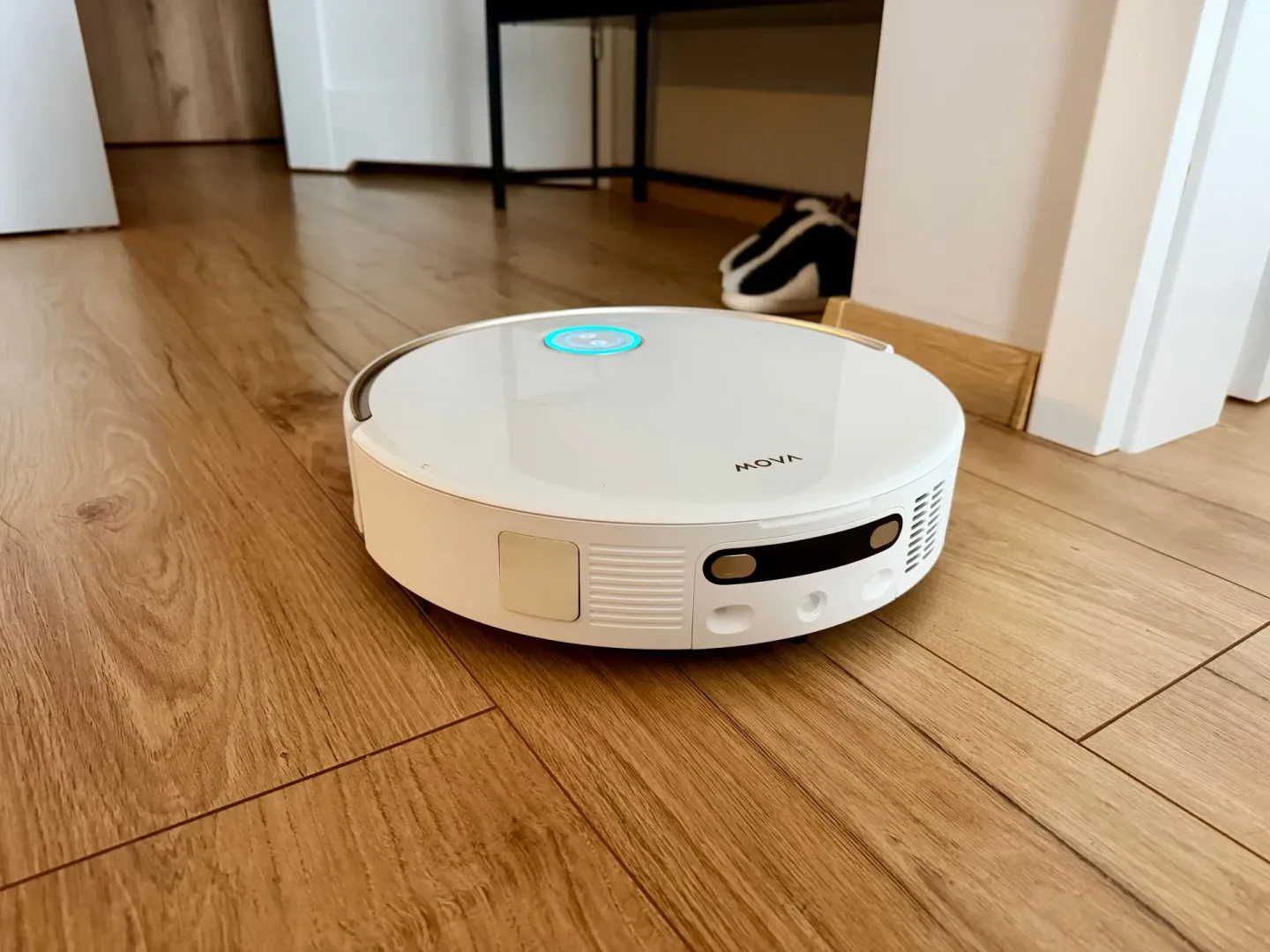 Test MOVA V50 Ultra - robot sprzątający z funkcją mopowania.