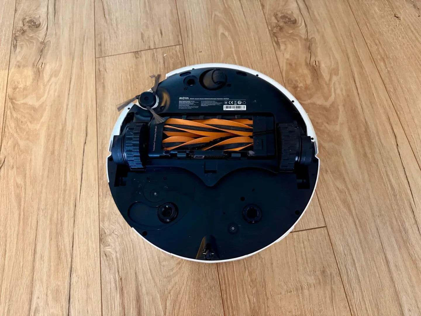 Test MOVA V50 Ultra - robot sprzątający z funkcją mopowania.