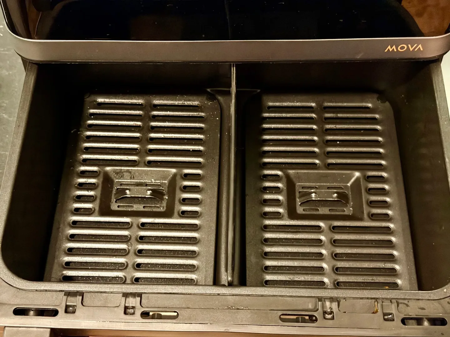 Test MOVA FD20 Pro. Frytkownica beztłuszczowa z dwoma komorami.