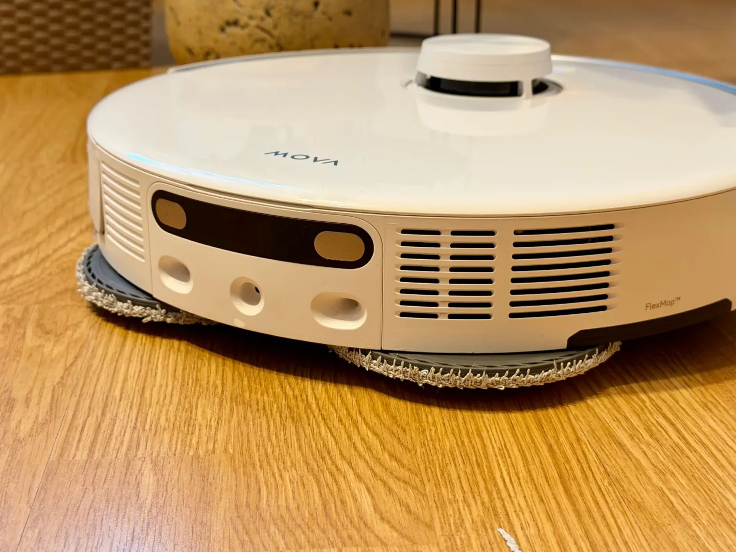 Robot sprzątający MOVA P50 Pro Ultra.