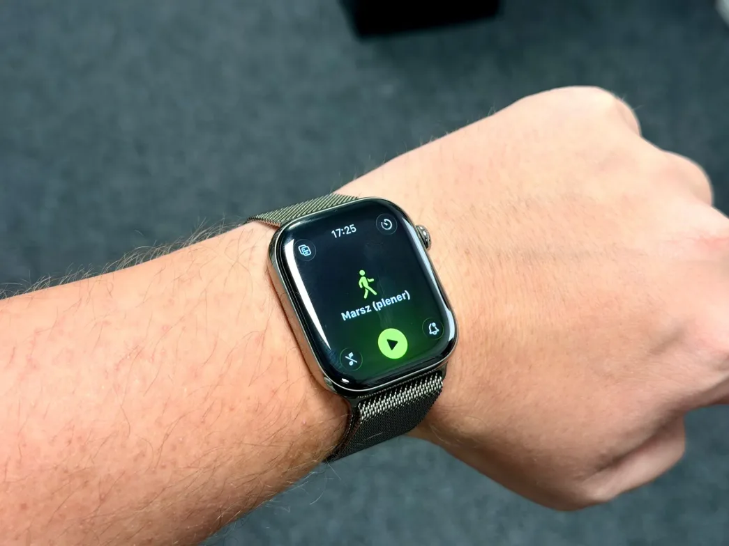 Apple Watch 10 / Apple Fitness+