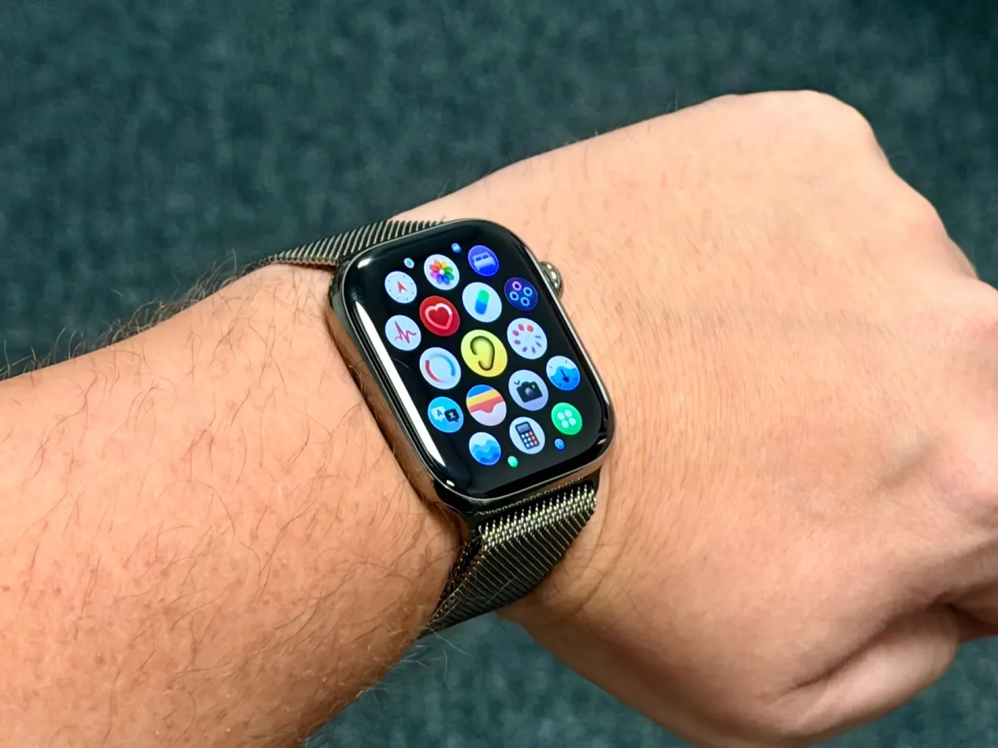 Apple Fitness+ wchodzi do Polski. Już za kilka dni będzie można korzystać! Apple Watch 10 / Apple Fitness+