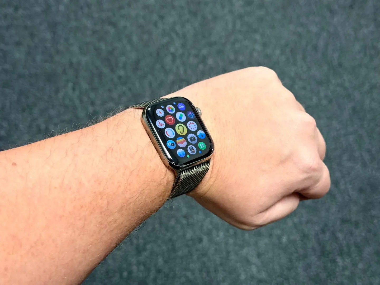 Apple Fitness+ wchodzi do Polski. Już za kilka dni będzie można korzystać! Apple Watch 10 / Apple Fitness+