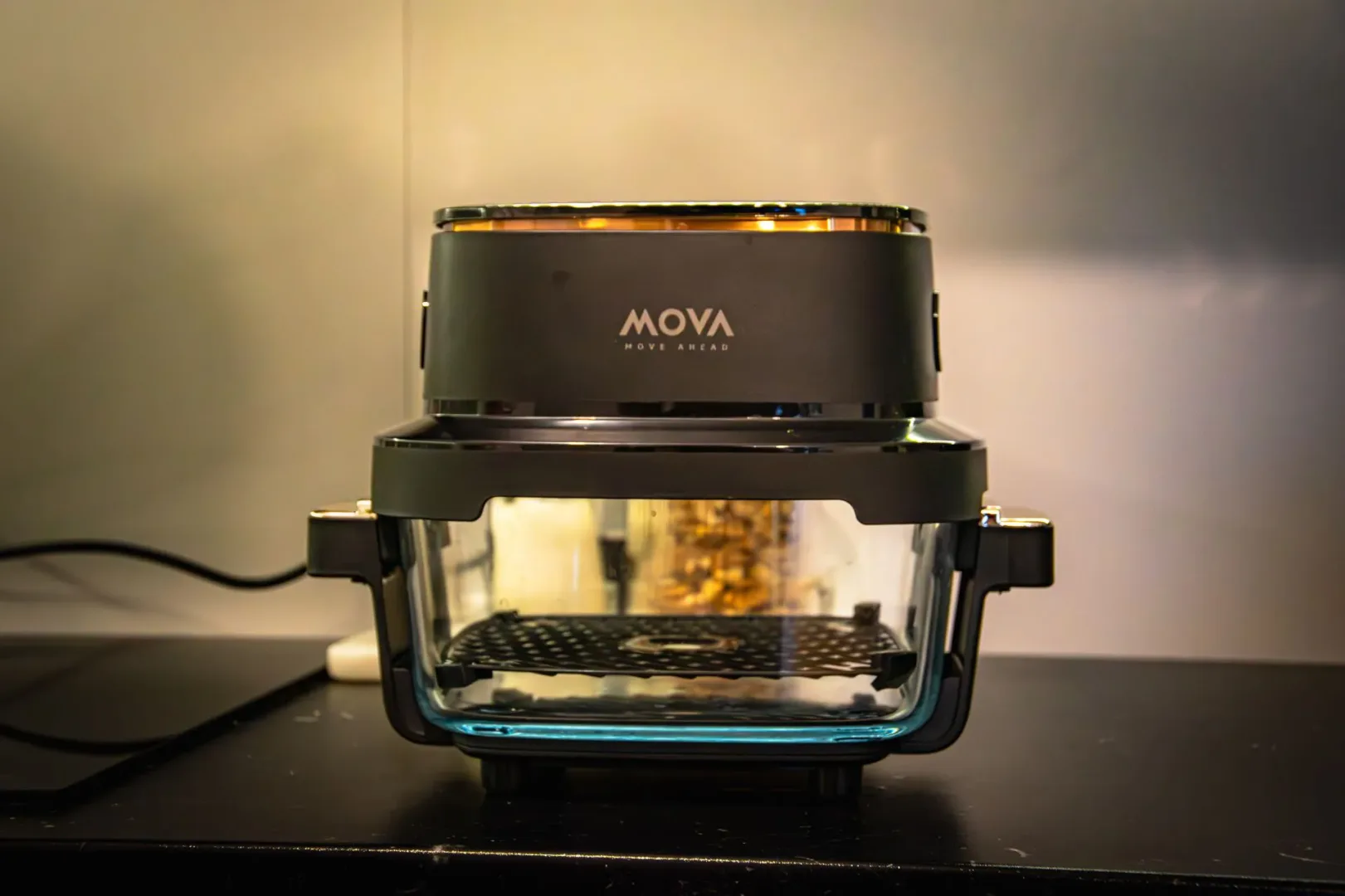 MOVA Aeroglass AF20 Pro. Fot.: Ernest Dragan / MenWorld.pl.