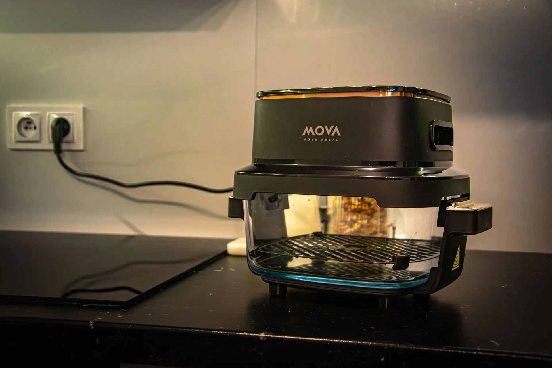 MOVA Aeroglass AF20 Pro. Fot.: Ernest Dragan / MenWorld.pl.