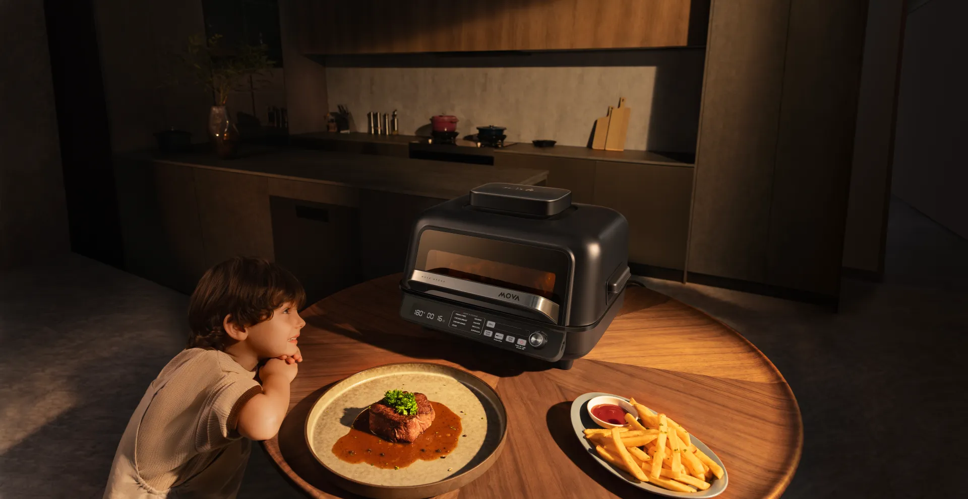 Świąteczne nowości MOVA. Zobacz ekspres, grill i airfryer! Świąteczne promocje MOVA. Na zdjęciu VVersaMaster IG20 Pro.