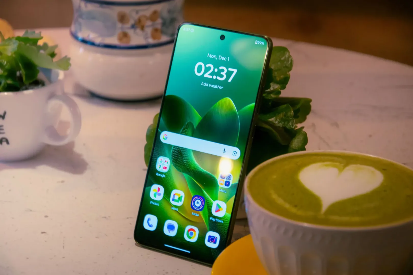 Z tym ogniwem Motorola Edge 70 będzie hitem. Sprawdziłem to! Smartfon Motorola Edge 70. Fot.: Ernest Dragan, MenWorld.pl.