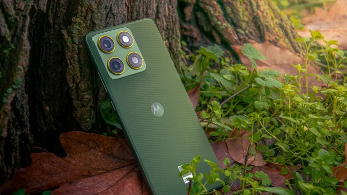 Smartfon Motorola Edge 70. Fot.: Ernest Dragan, MenWorld.pl.
