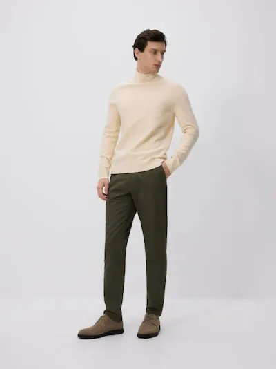 Poradnik: najlepsze męskie spodnie – od casualu po styl formalny