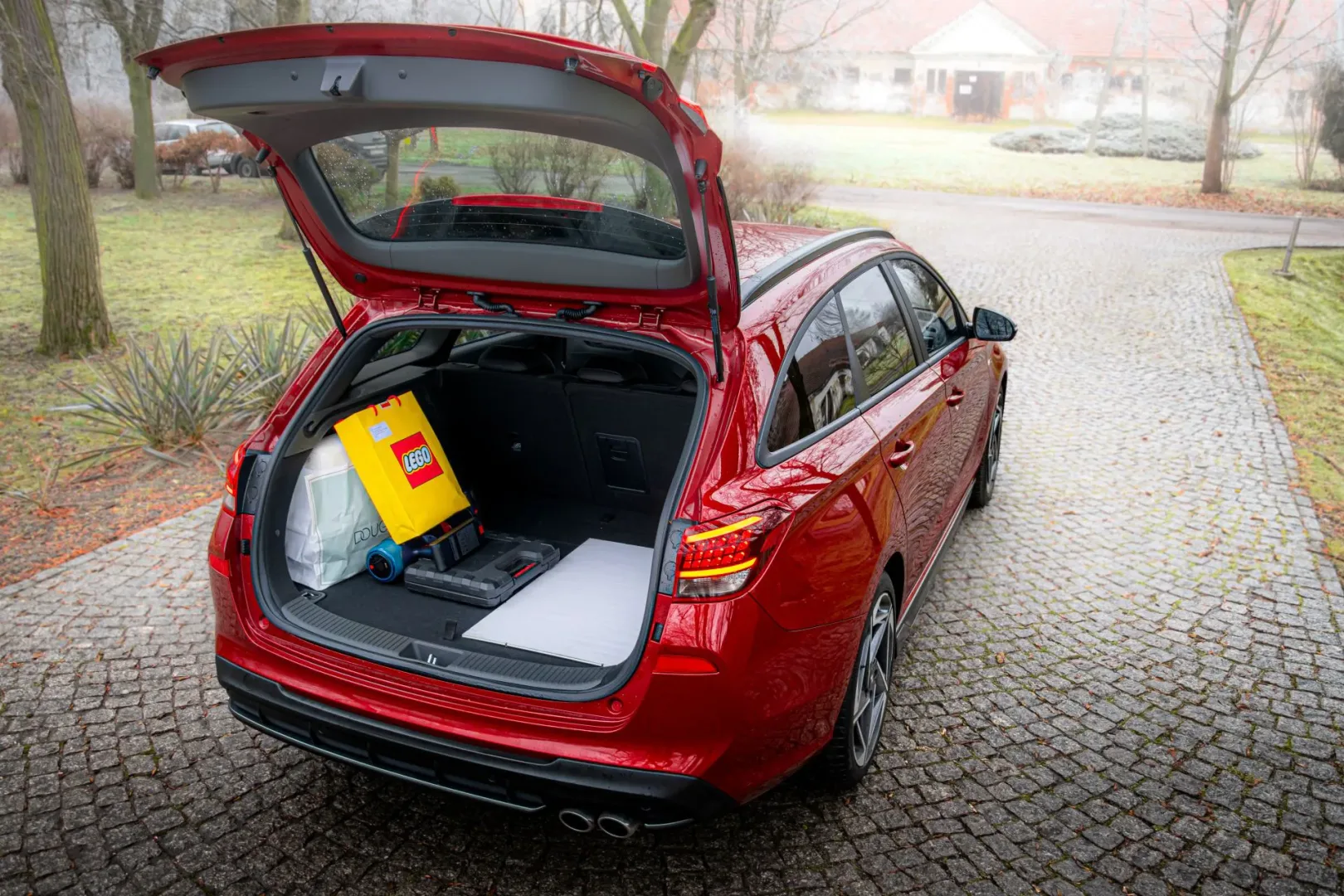 MY2025 Hyundai i30 Wagon N Line - kompaktowe kombi do miasta. Fot.: Ernest Dragan / MenWorld.pl.