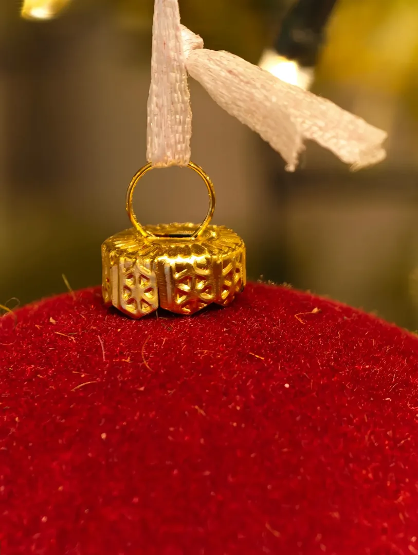 Przetestowałem Honor Magic8 Pro. Warto kupić ten smartfon? Honor Magic8 Pro - sztuczne oświetlenie.