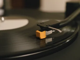 PS-LX3BT i PS-LX5BT - nowe gramofony w ofercie Sony.