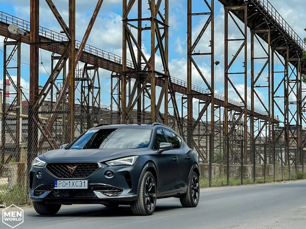 Czy Polacy podrywają na auta? Na zdjęciu Cupra Formentor VZ.