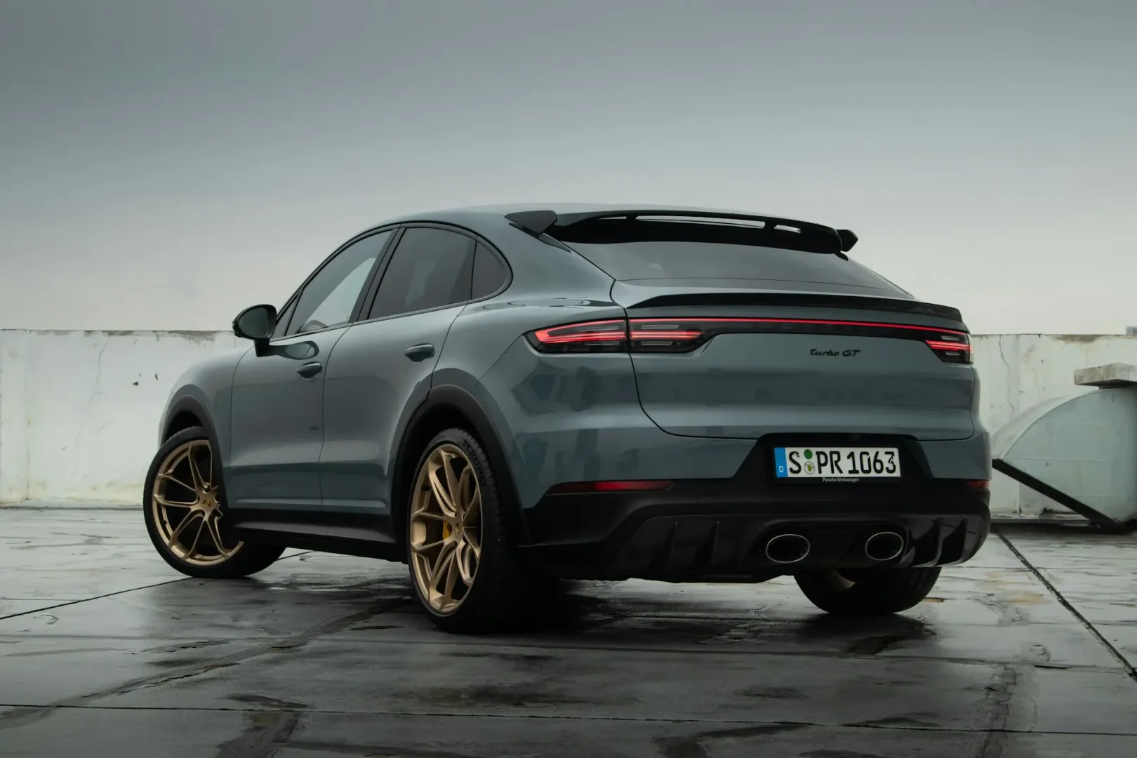 Większy od Cayenne. USA i Bliski Wschód dostaną coś lepszego Porsche Cayenne Turbo GT coupe