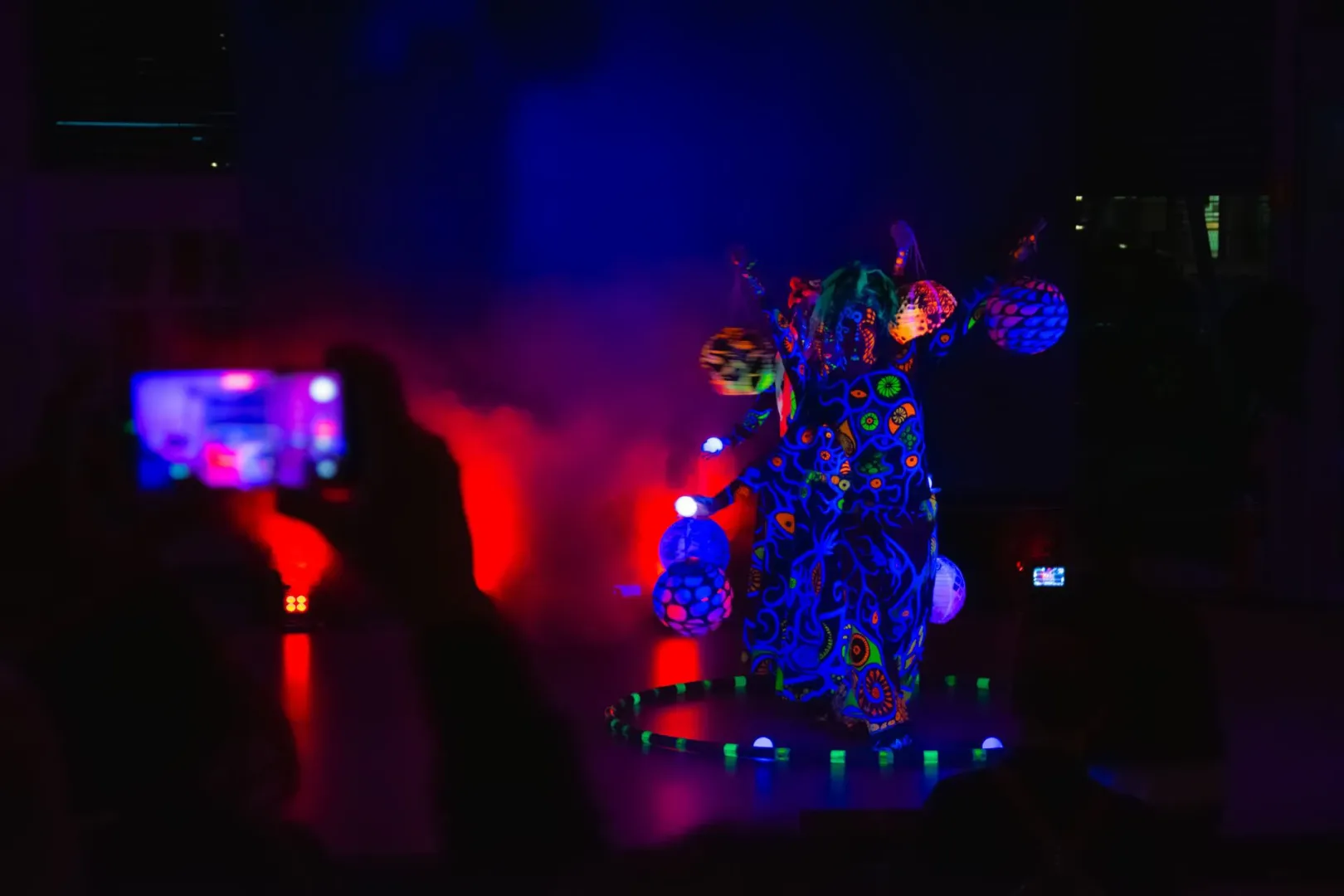 premiera Volvo ES90 w salonie D&R Czach w Rzeszowie. Fot.: Ernest Dragan / MenWorld.pl.