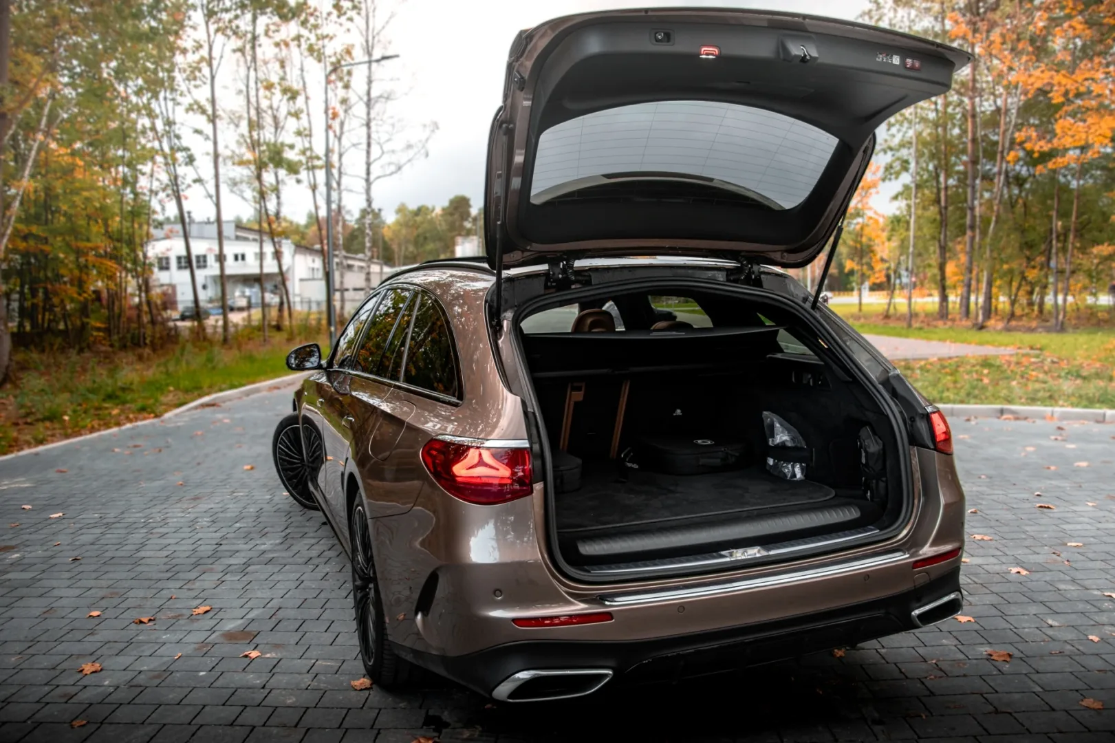 Mercedes-Benz Klasa E 300 de Estate z EQ. Fot.: Ernest Dragan/MenWorld.pl.