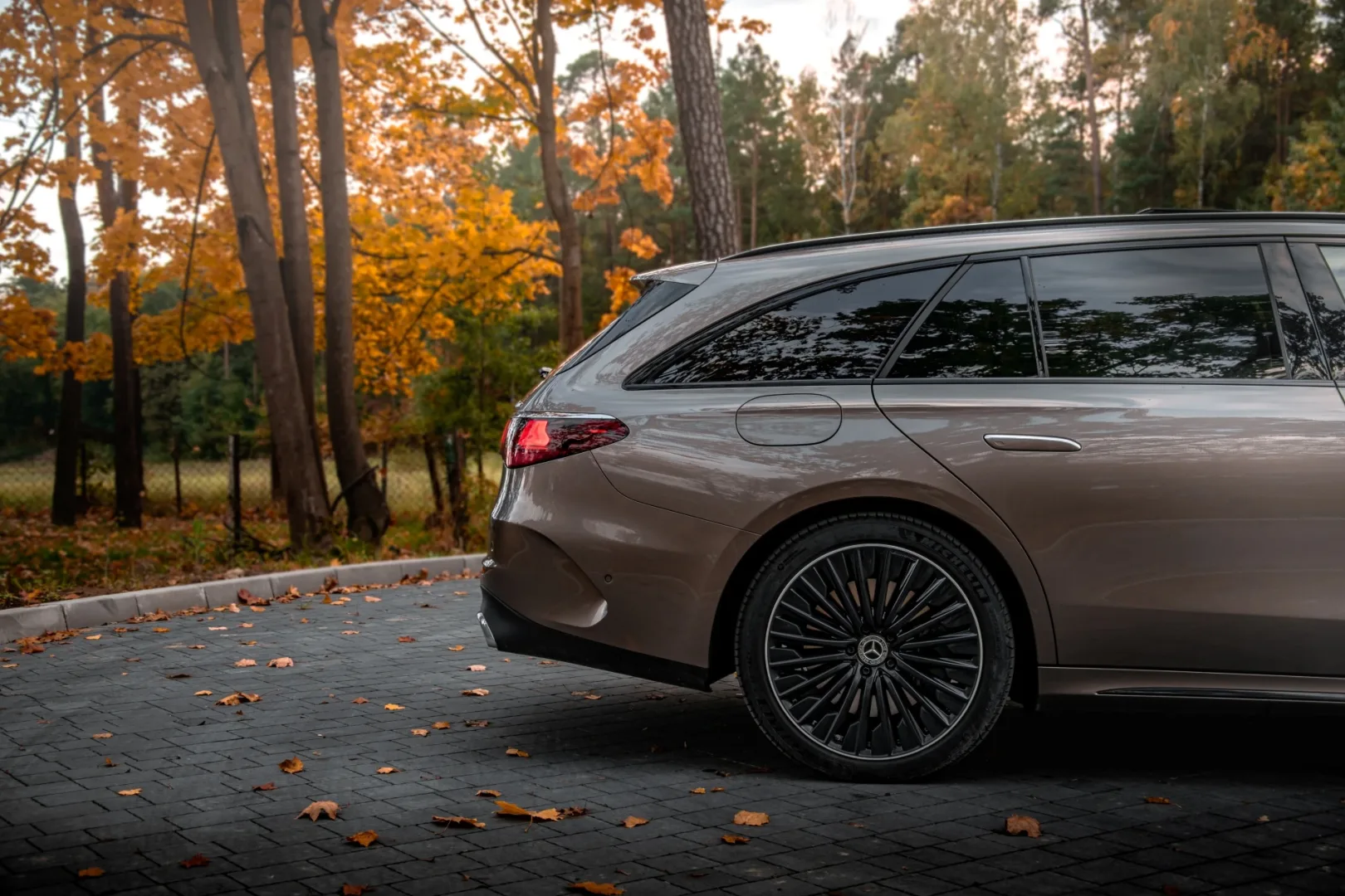 Mercedes-Benz Klasa E 300 de Estate z EQ. Fot.: Ernest Dragan/MenWorld.pl.