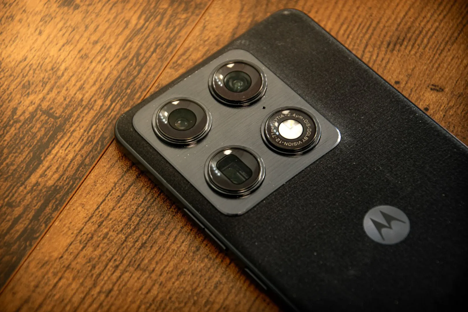 Smartfon Motorola Signature.