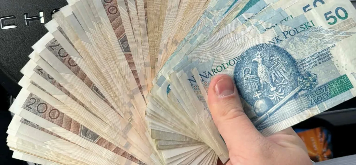 MSWiA wyjaśnia ile mieć pieniędzy w domu.