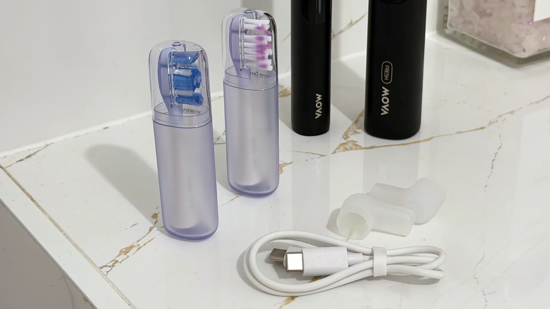 MOVA Fresh 20 Sensus ma kamerę. Pokaże czy źle myjesz zęby Szczoteczka do zębów MOVA Fresh 20 Sensus