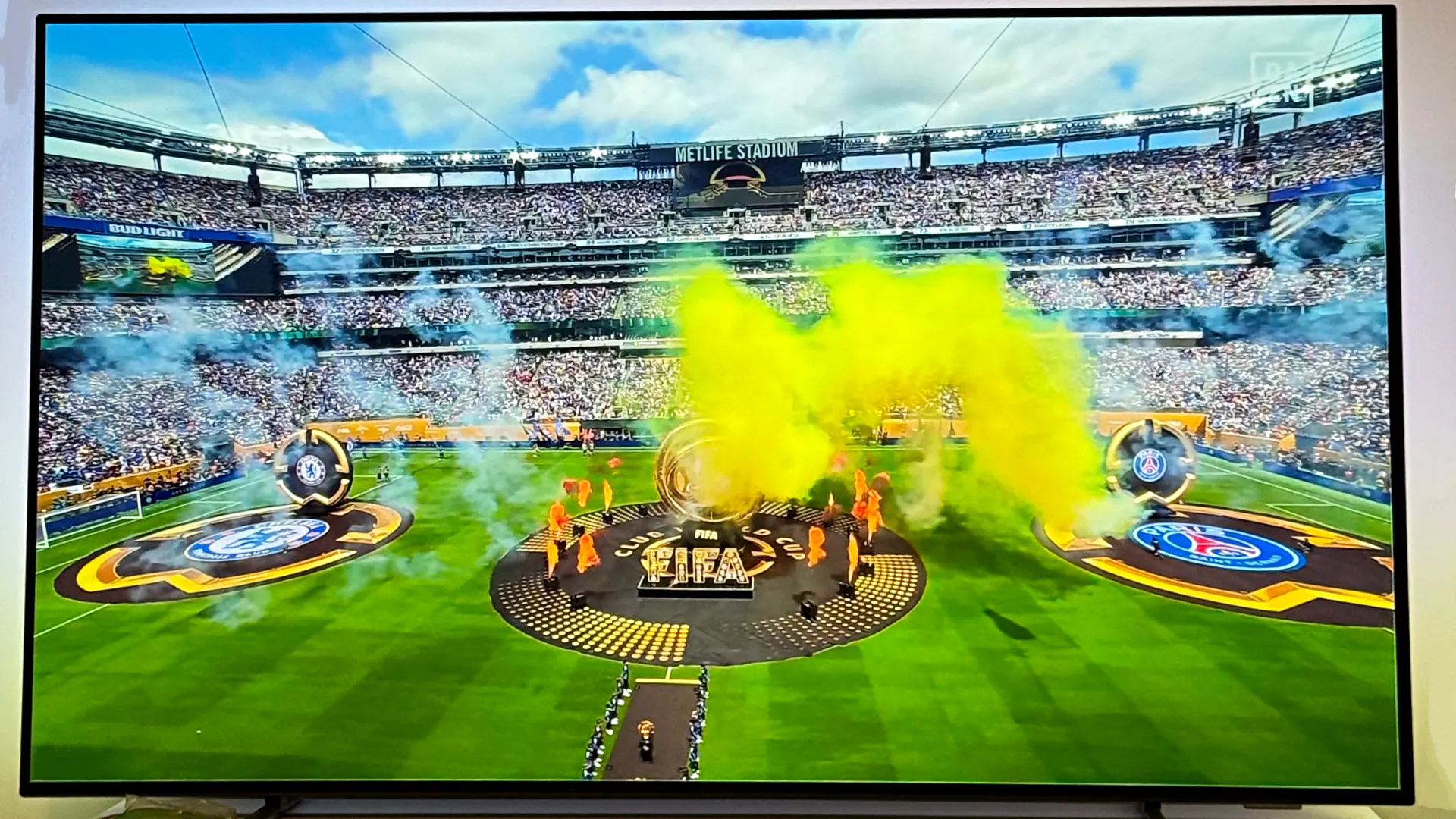 Nowości TV Philips Ambilight 2026.