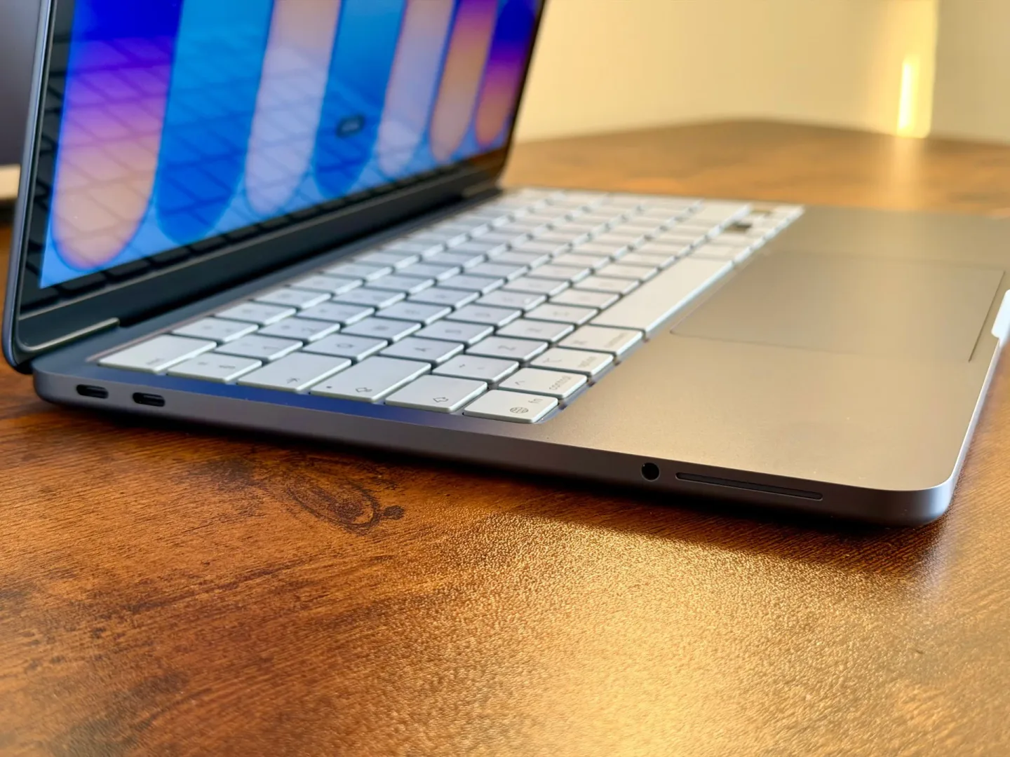 Test Apple MacBook Neo Indygo. Fot.: MenWorld.pl.