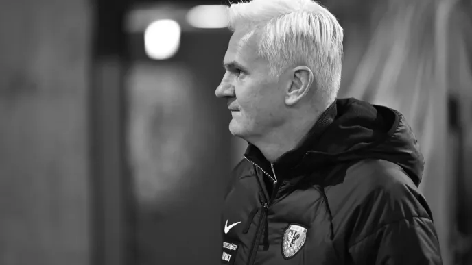 Jacek Magiera. Źródło zdjęcia: PAP/Maciej Kulczyński.