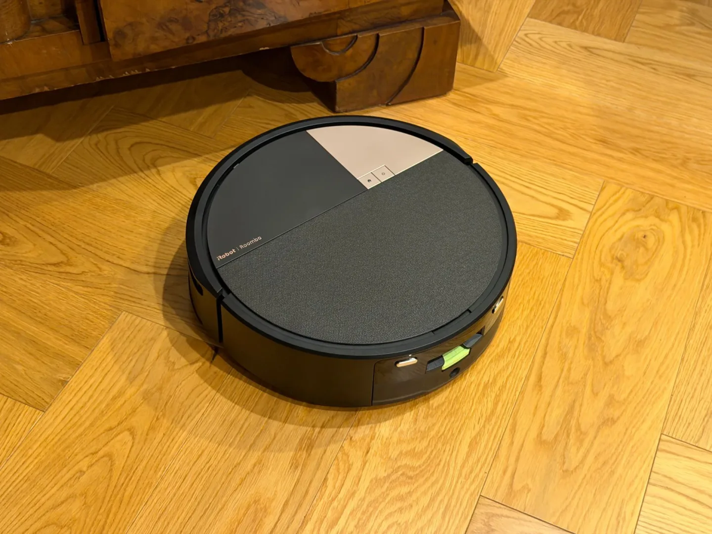 iRobot Roomba Max 705 Combo: sprząta czy tylko obiecuje? iRobot Roomba Max 705 Combo.