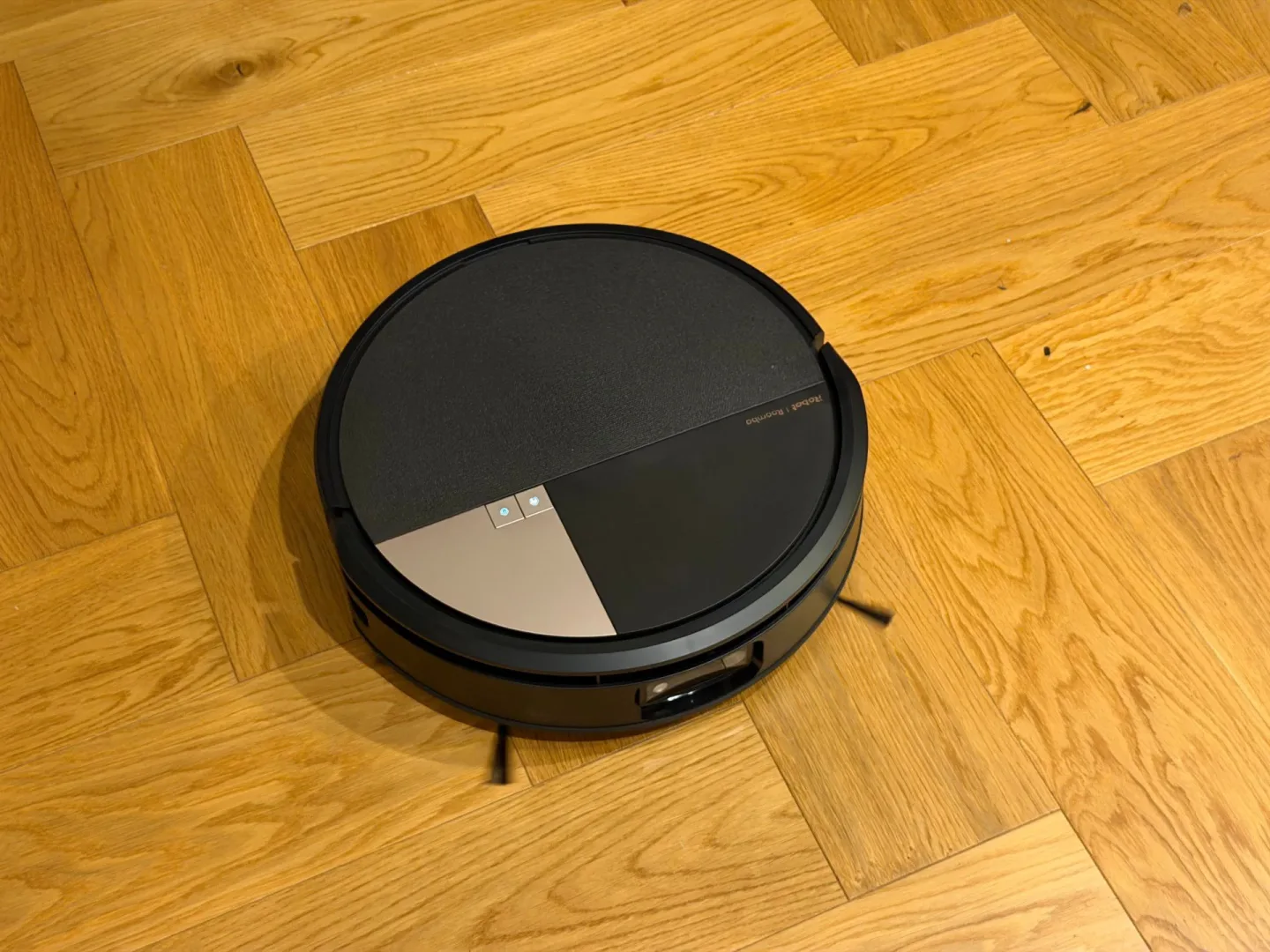 iRobot Roomba Max 705 Combo: sprząta czy tylko obiecuje? iRobot Roomba Max 705 Combo.