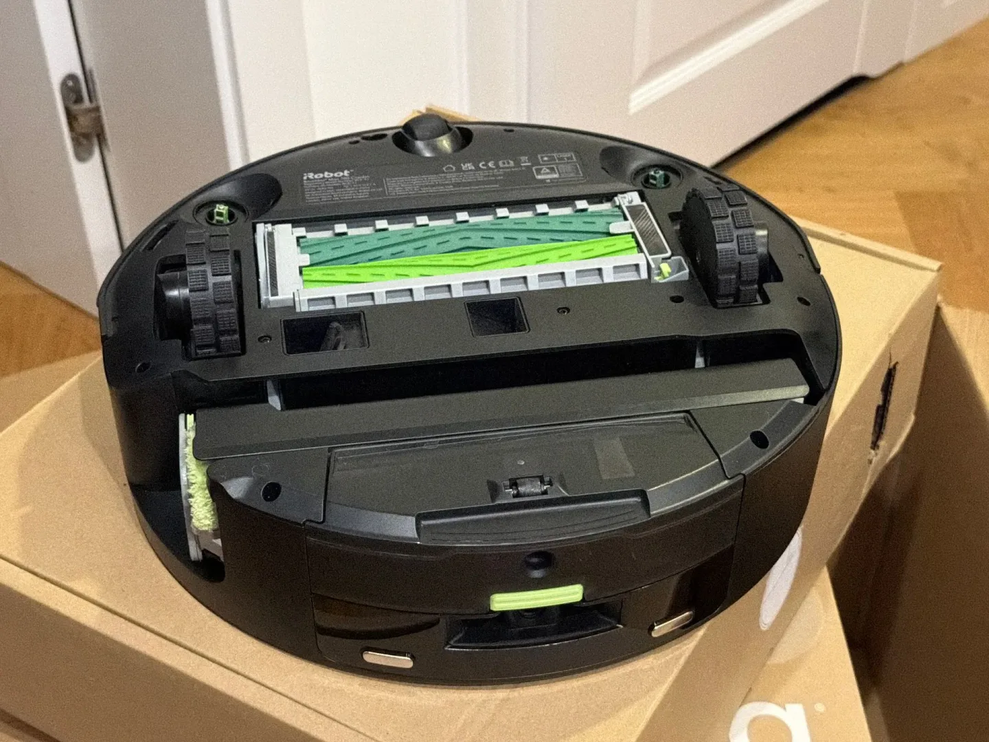 iRobot Roomba Max 705 Combo: sprząta czy tylko obiecuje? iRobot Roomba Max 705 Combo.