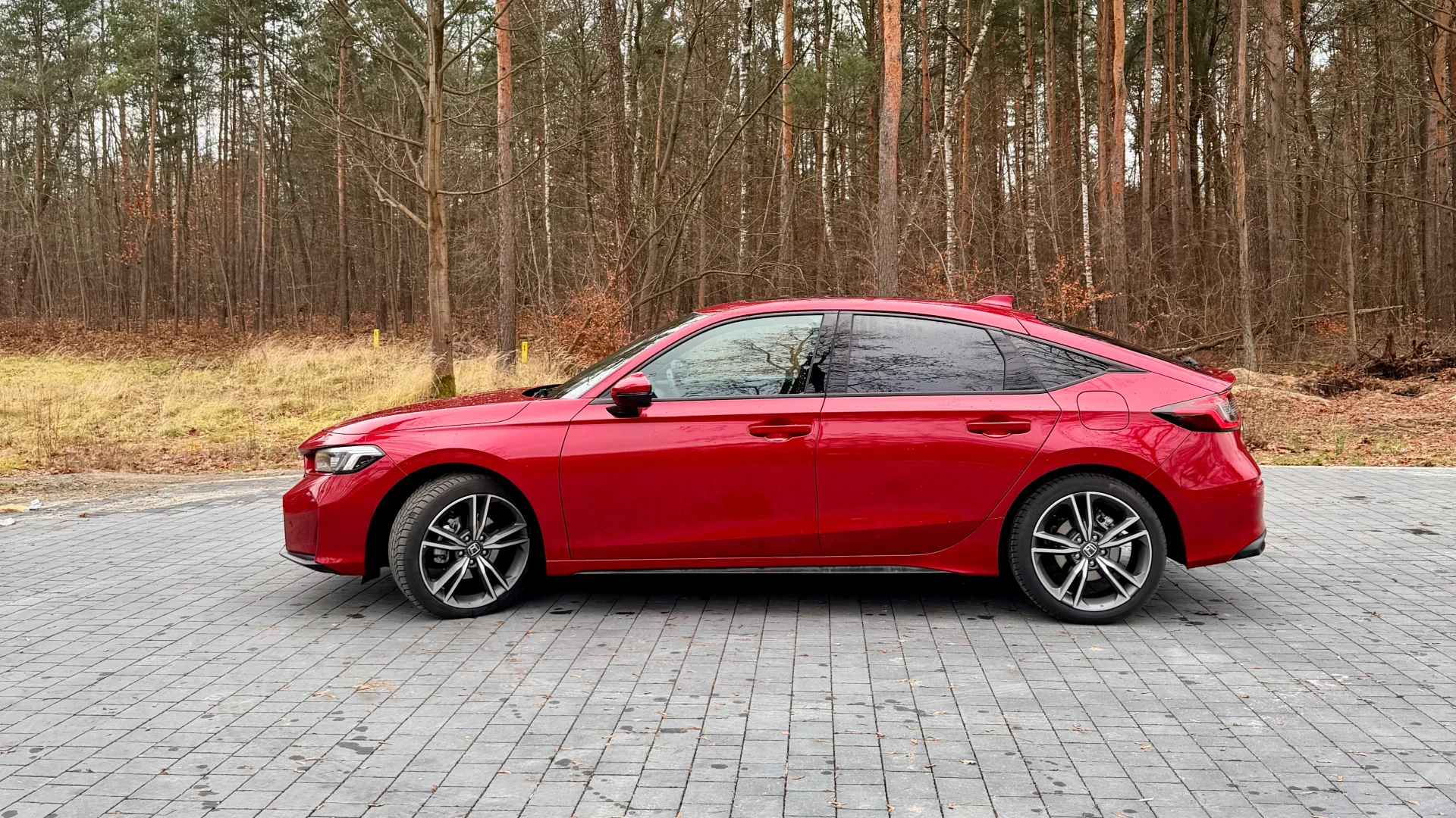 Honda Civic e:HEV po liftingu.