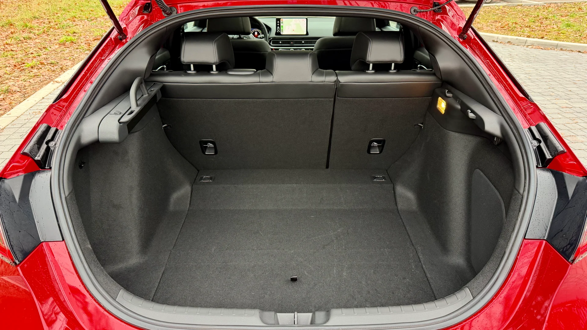 Honda Civic e:HEV po liftingu.