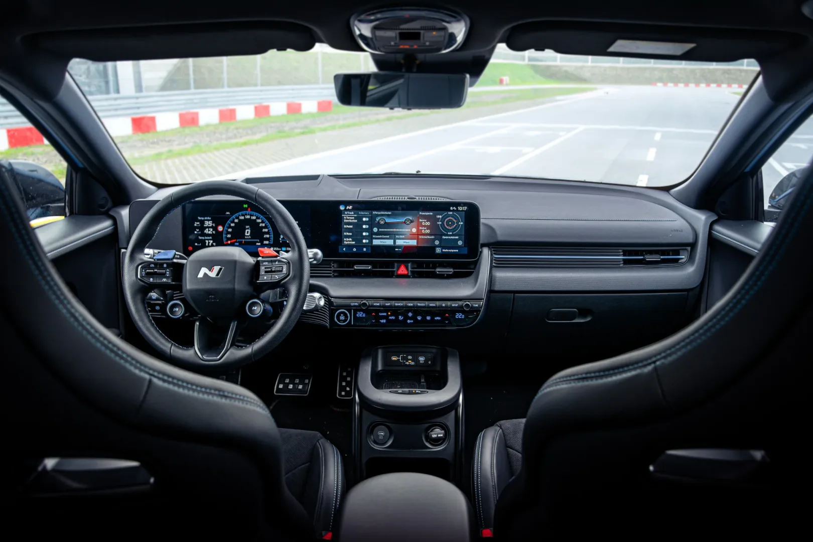 Hyundai Ioniq 5 N 84 kWh 650 KM. Fot.: Ernest Dragan.
