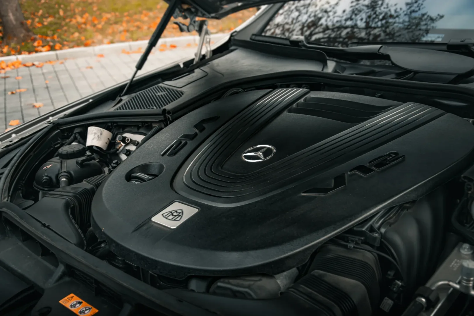Tydzień z Mercedes-Maybach S 680. Nie wypada go prowadzić Mercedes-Maybach S 680 6.0 V12. Fot.: Ernest Dragan.