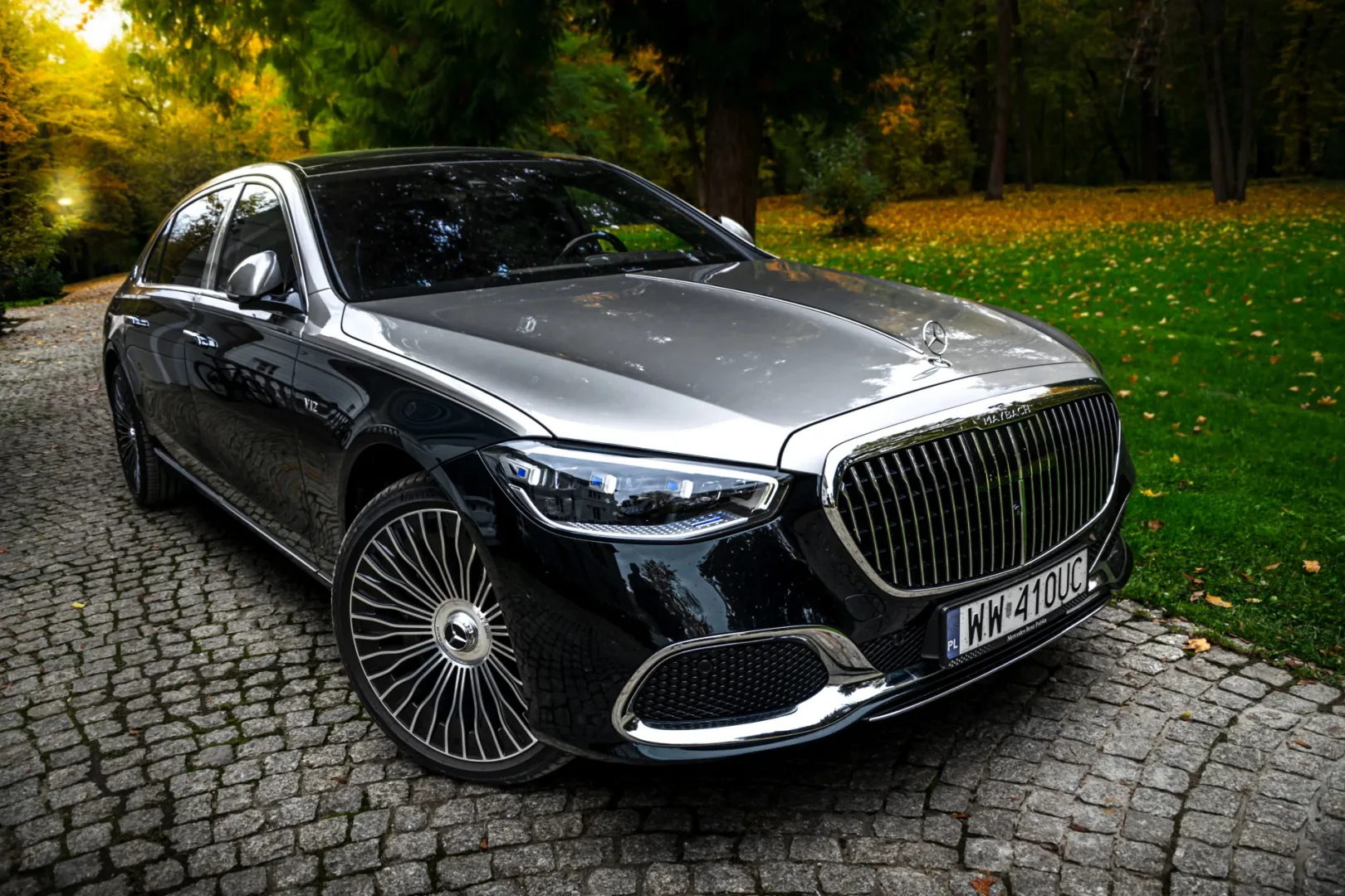 Tydzień z Mercedes-Maybach S 680. Nie wypada go prowadzić Mercedes-Maybach S 680 6.0 V12. Fot.: Ernest Dragan.