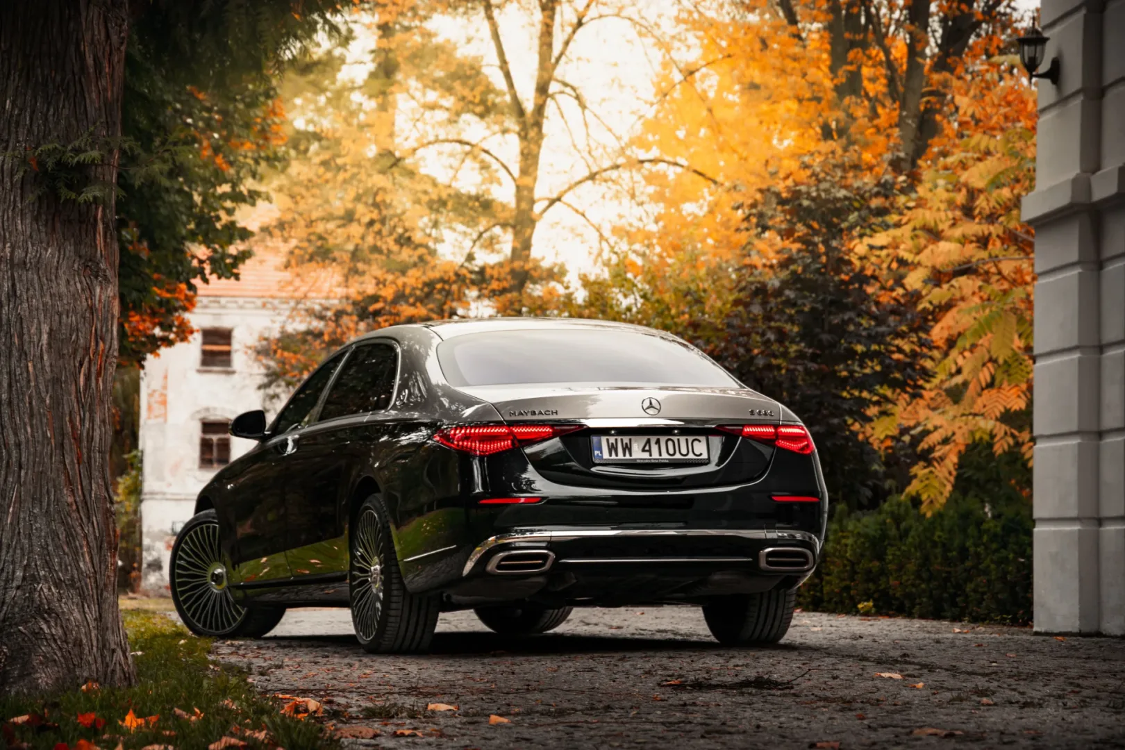Tydzień z Mercedes-Maybach S 680. Nie wypada go prowadzić Mercedes-Maybach S 680 6.0 V12. Fot.: Ernest Dragan.