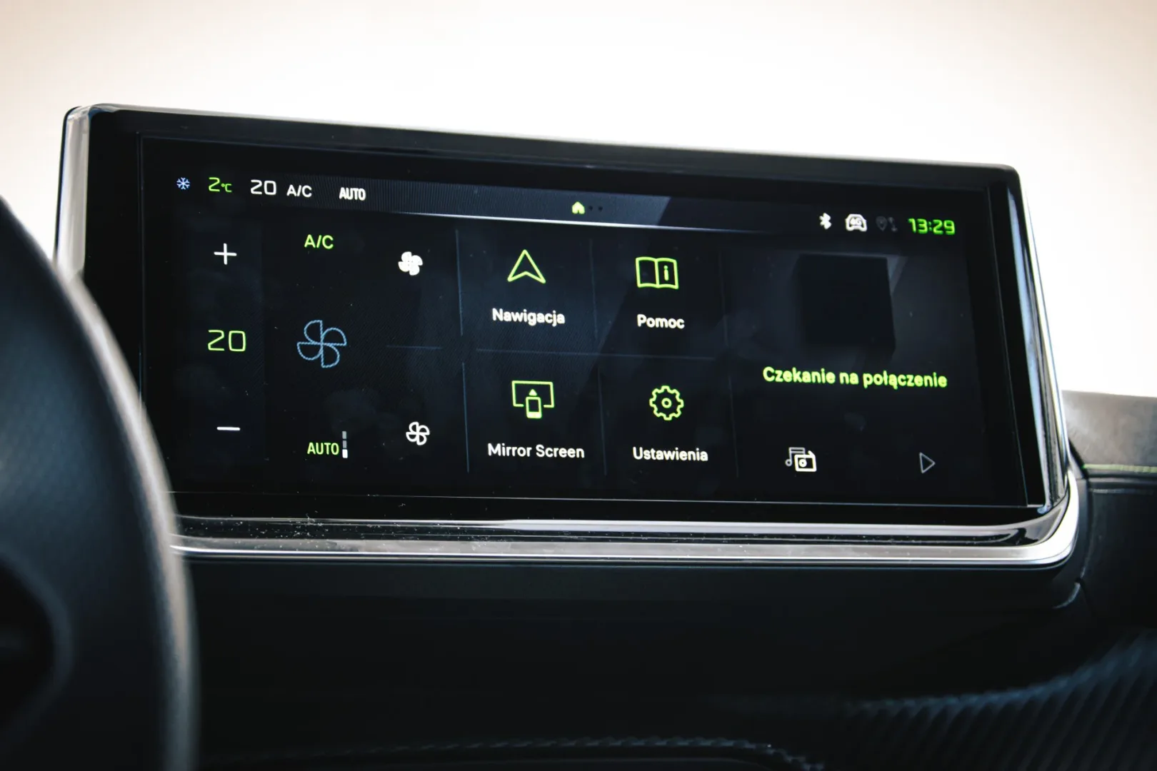 Peugeot 2008 1.2 Hybrid 136 e-DSC. Fot.: Ernest Dragan. 