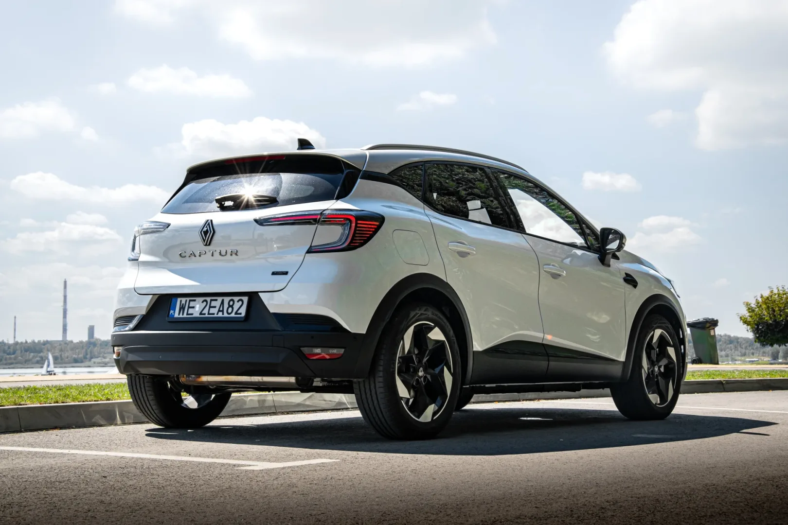 Renault Captur E-Tech 145 KM full hybrid. Nuda, którą lubię Renault Captur E-Tech 145 KM full hybrid. Fot.: Ernest Dragan.