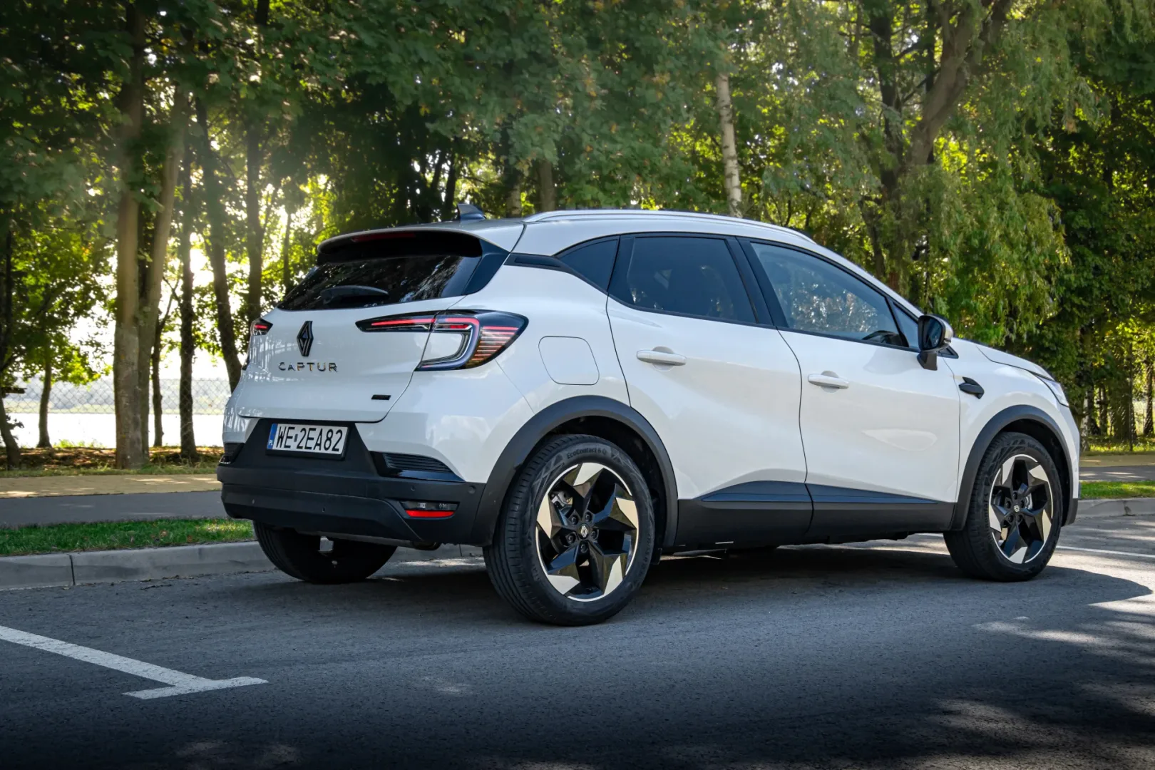 Renault Captur E-Tech 145 KM full hybrid. Nuda, którą lubię Renault Captur E-Tech 145 KM full hybrid. Fot.: Ernest Dragan.