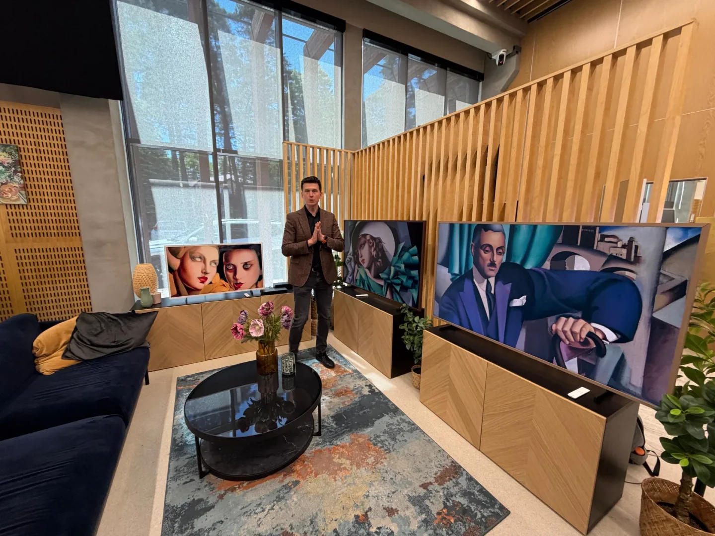 Nowe telewizory Samsung AI TV 2026 - widzieliśmy je na żywo Samsung AI TV 2026 - relacja z wydarzenia.