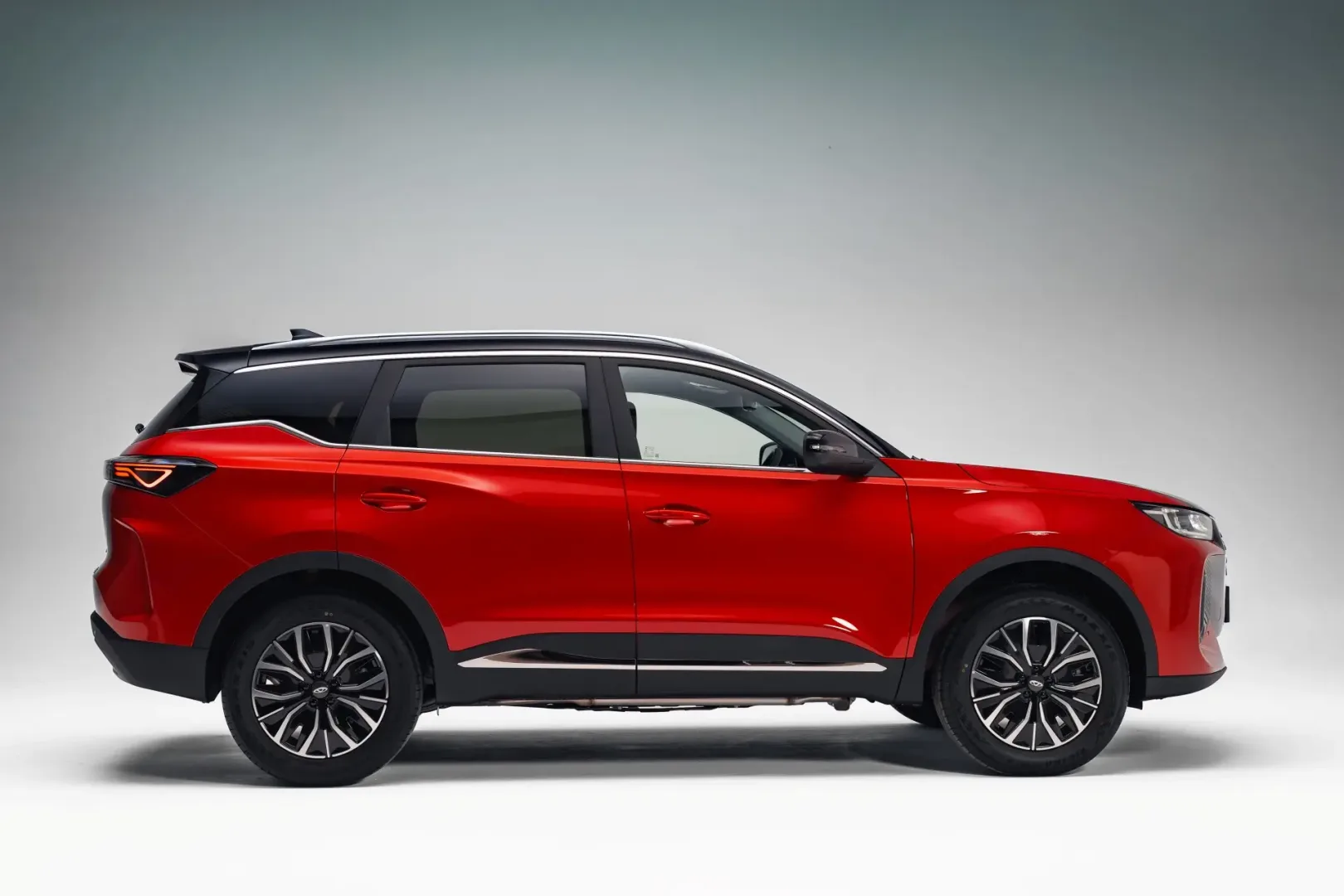 Chery Tiggo 7 HEV