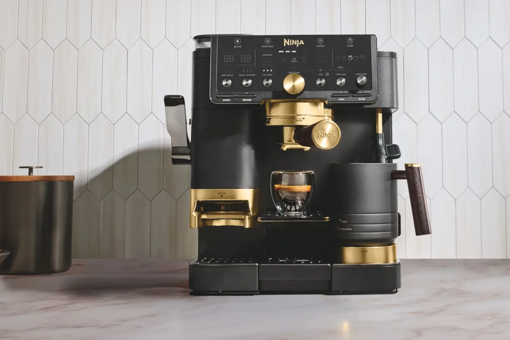 Ninja Luxe Café Beckham