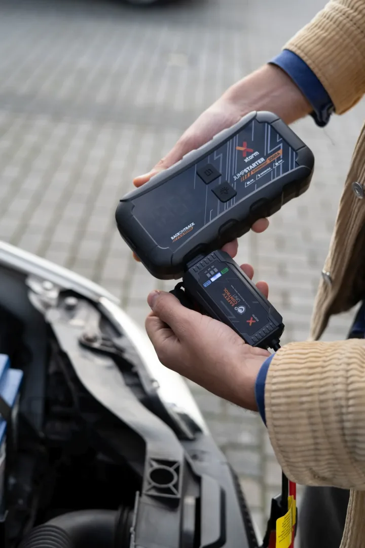 XTORM JumpStarter SuperBoost 2000A