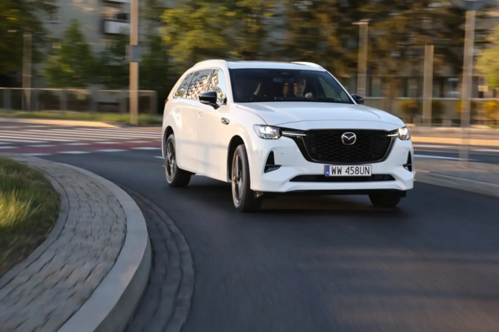 Mazda testuje HVO100 w Polsce. Diesel może dostać drugie, czystsze życie Mazda testuje HVO100