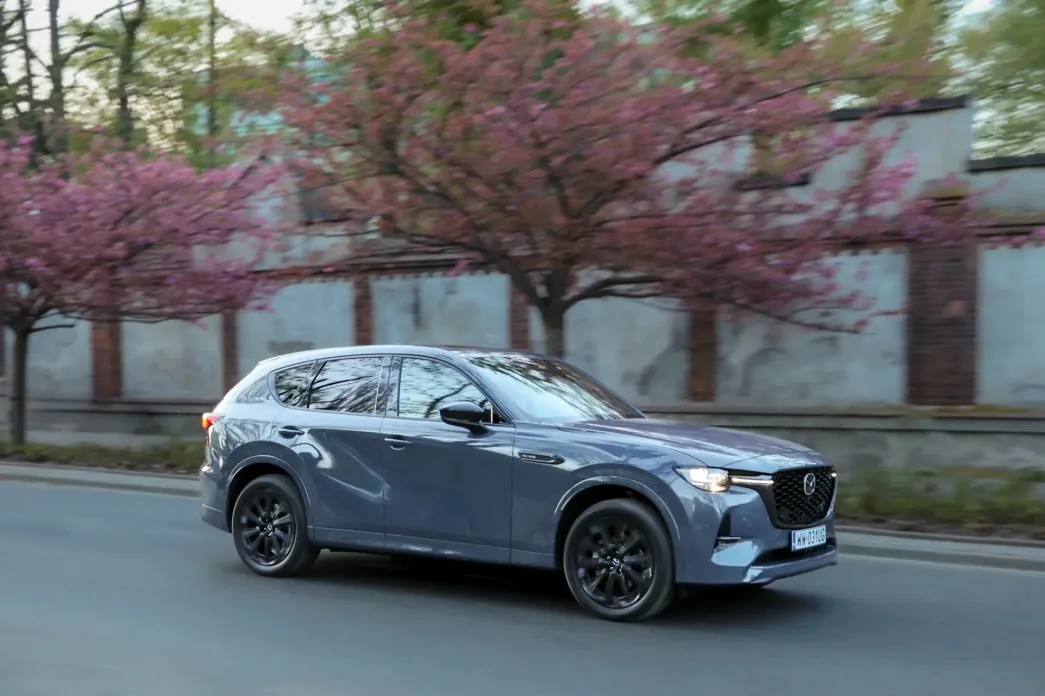 Mazda testuje HVO100