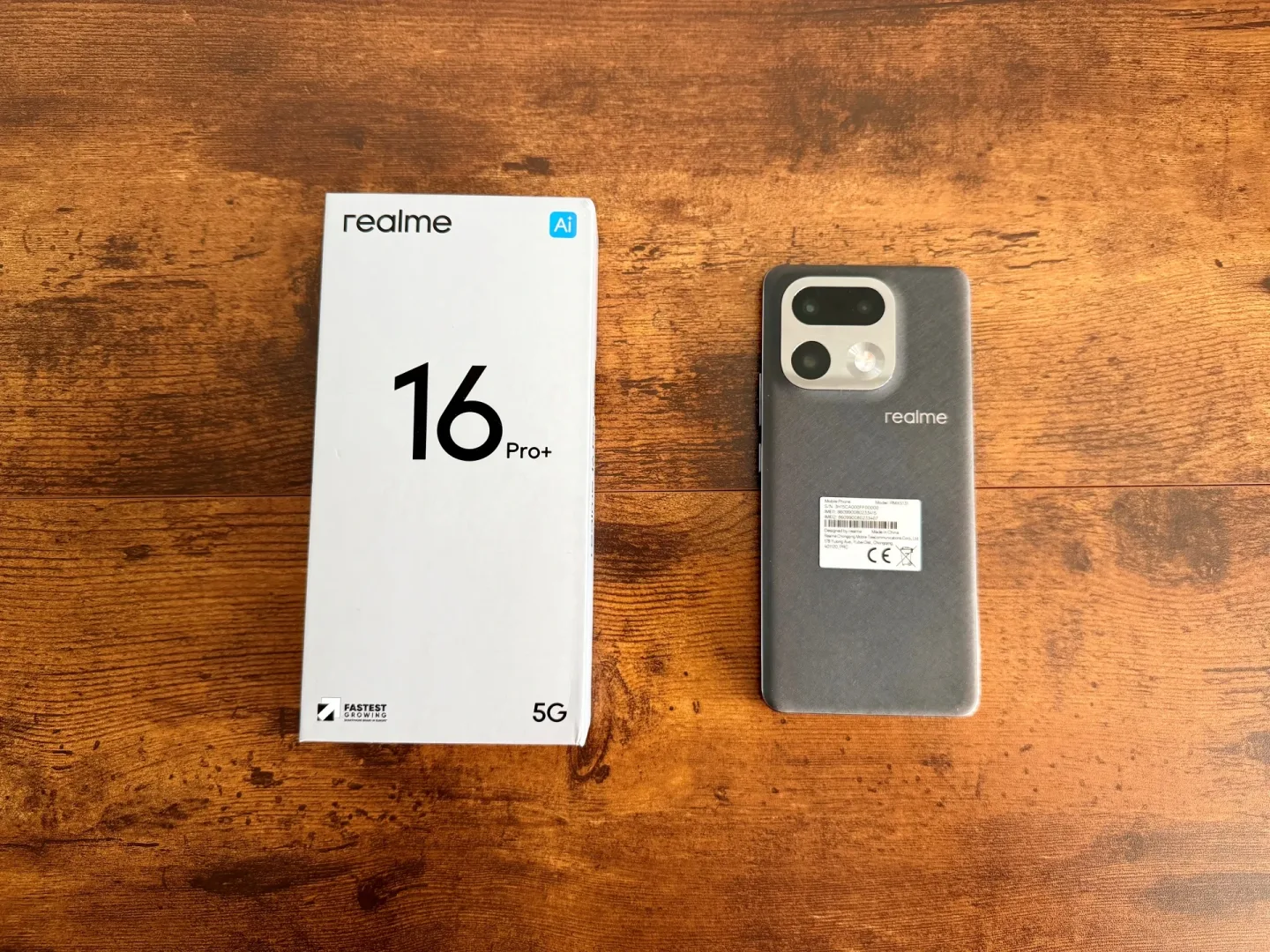 Przetestowałem realme 16 Pro+. Wielka bateria, wielki zoom realme 16 Pro+